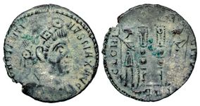 Constantine I GLORIA EXERCITVS Lyon 248
                          “Lédenon Hoard”